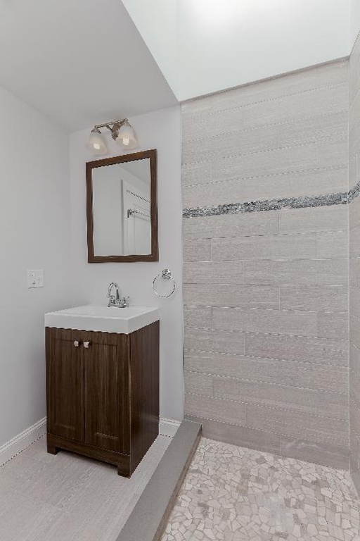 998 Tremont St, Roxbury