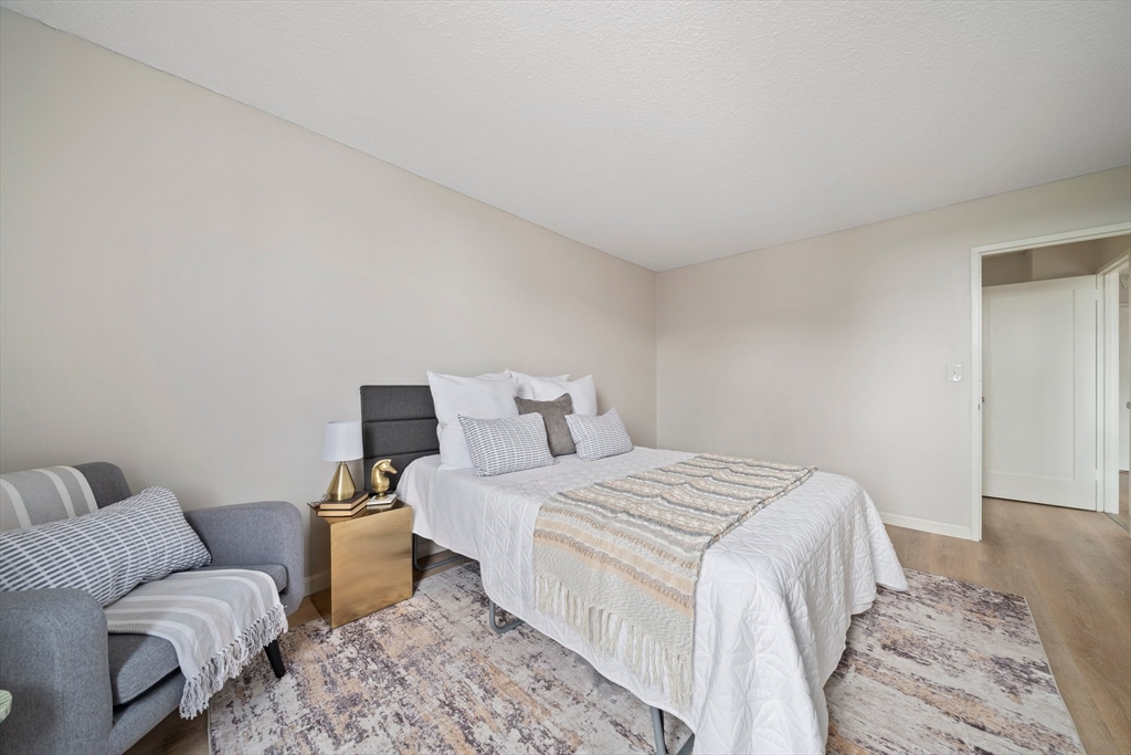 44 Washington St, Brookline Village