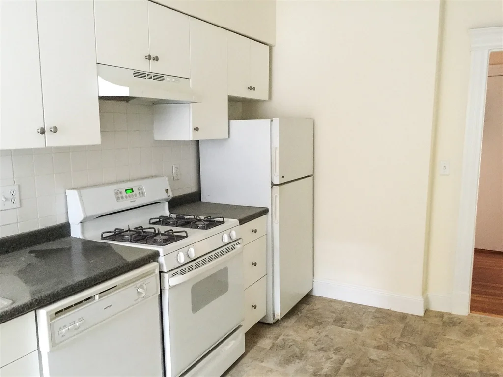7 Naples, Coolidge Corner
