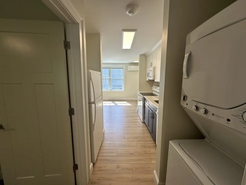 462 Main St, Amherst