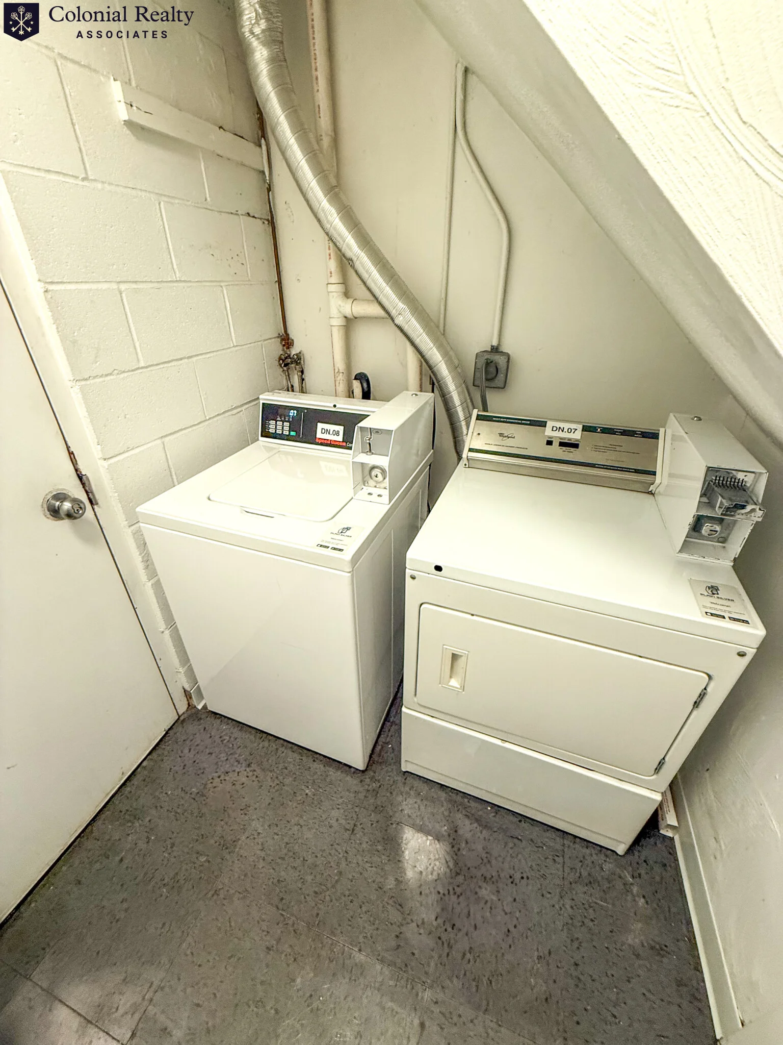 521 Massachusetts Ave, Roxbury