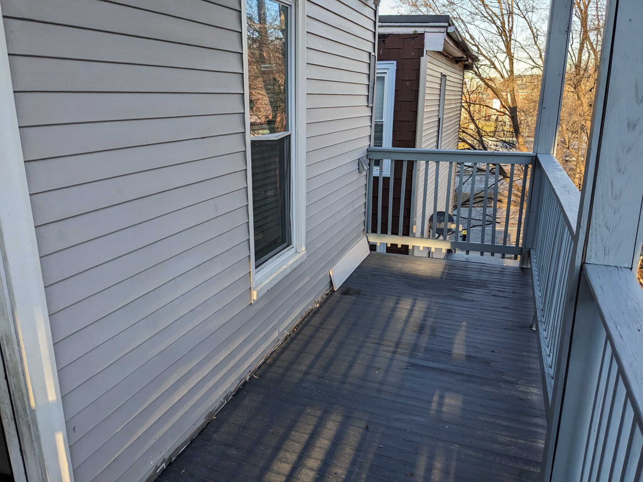 12 Kensington St, Roxbury