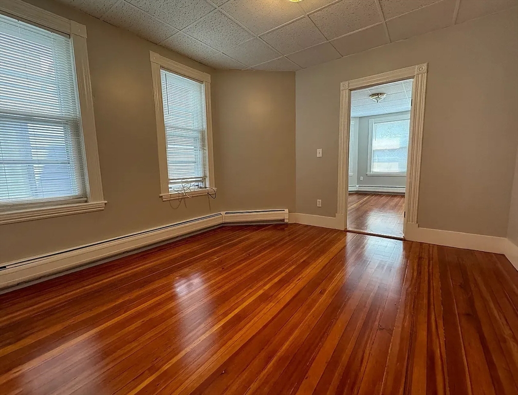 666 Saratoga St, East Boston