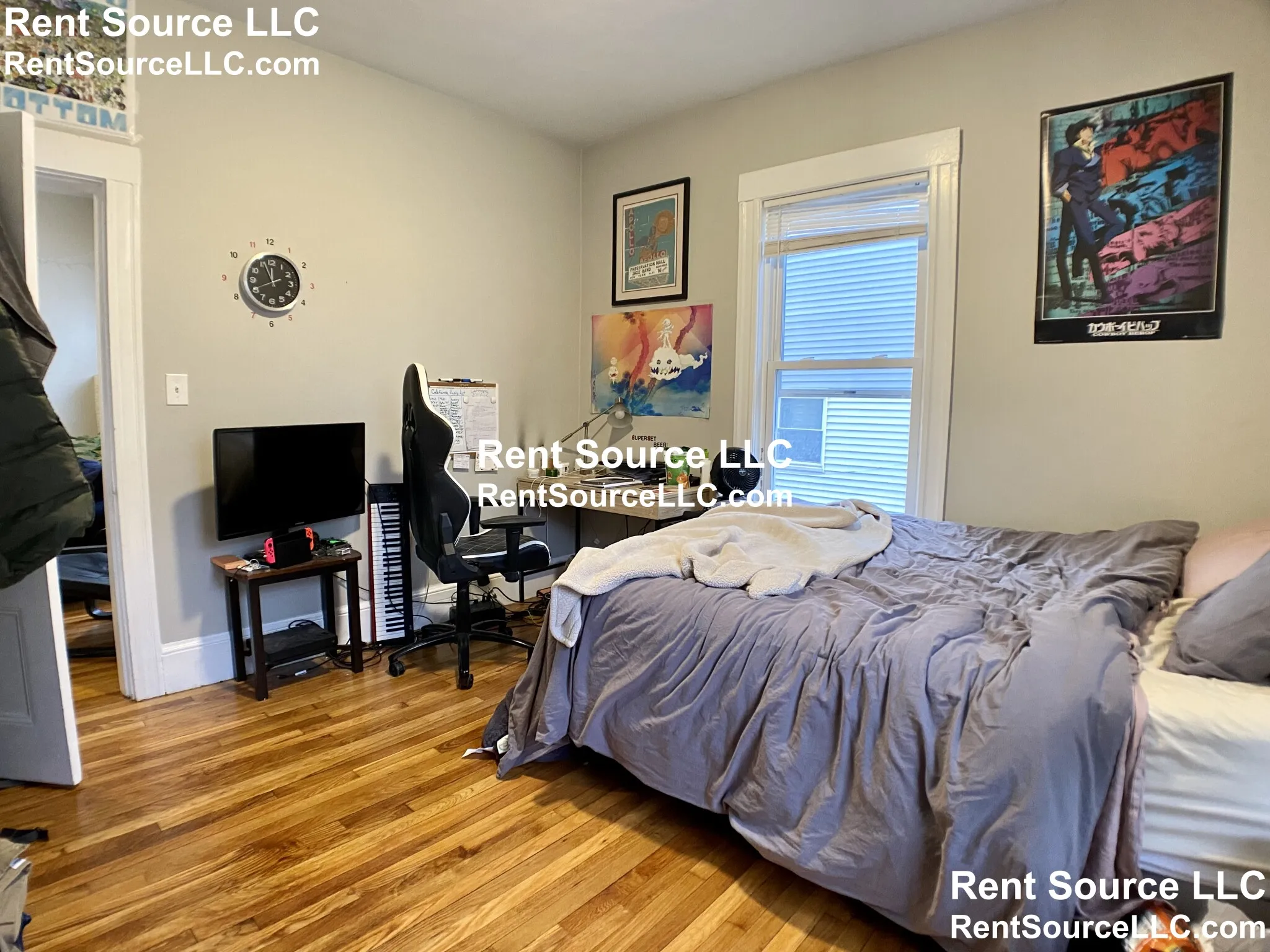 270 Highland Ave, Powder House Square