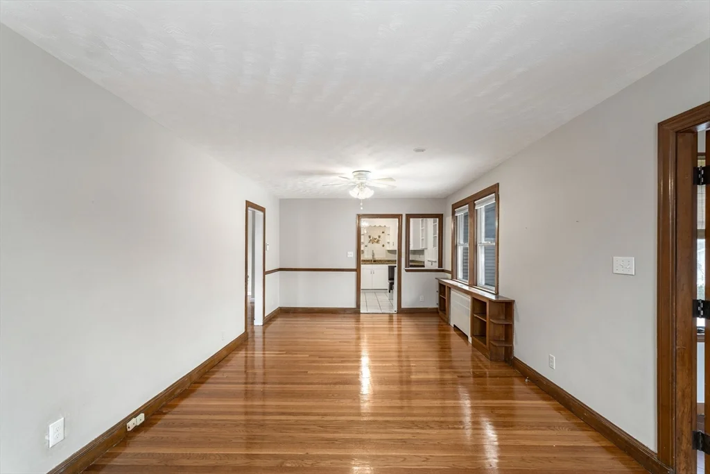 95 Harris St, Revere