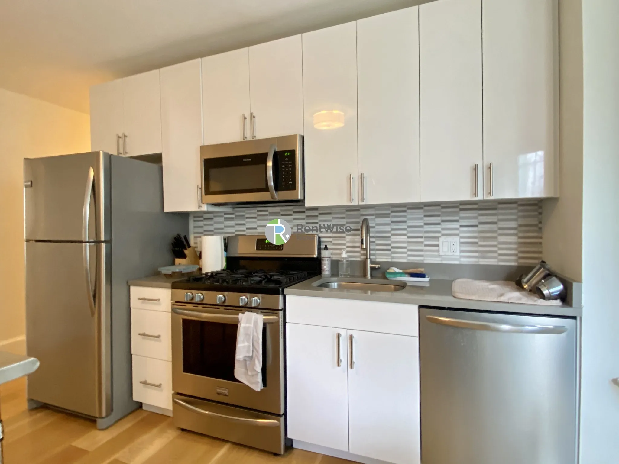 319 Columbia St, Wellington-Harrington