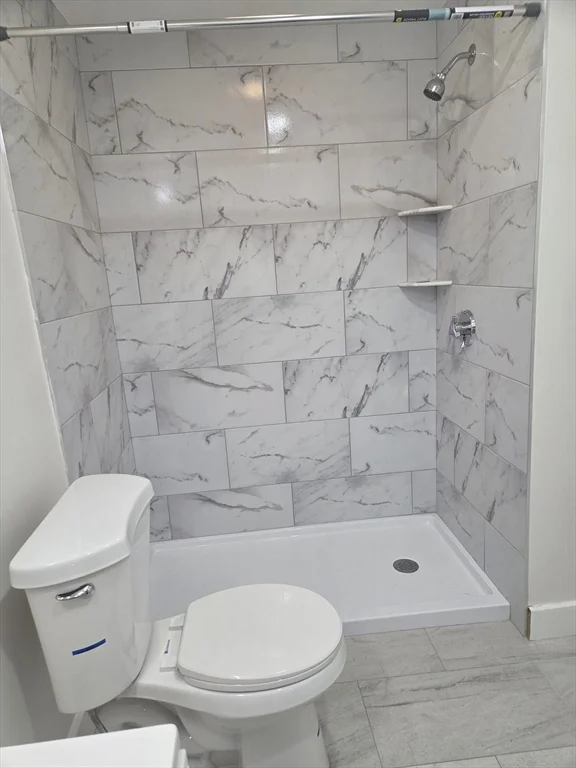 11 Rice Ave, Shrewsbury