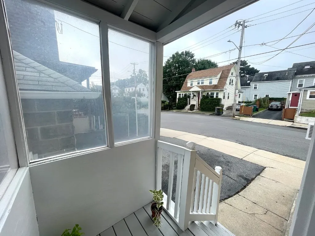 123 Winthrop St, Medford