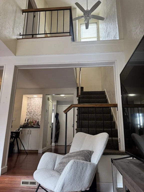 909 Pleasant St, Weymouth