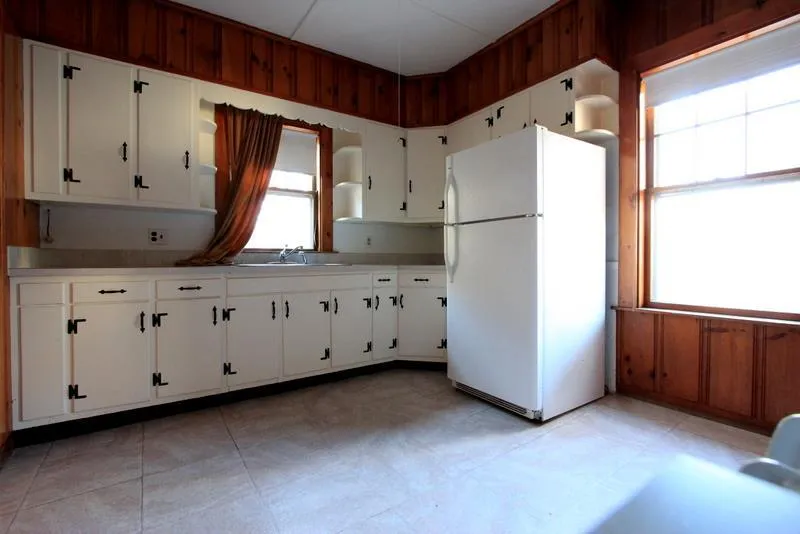 92 Rogers Ave, Powder House Square