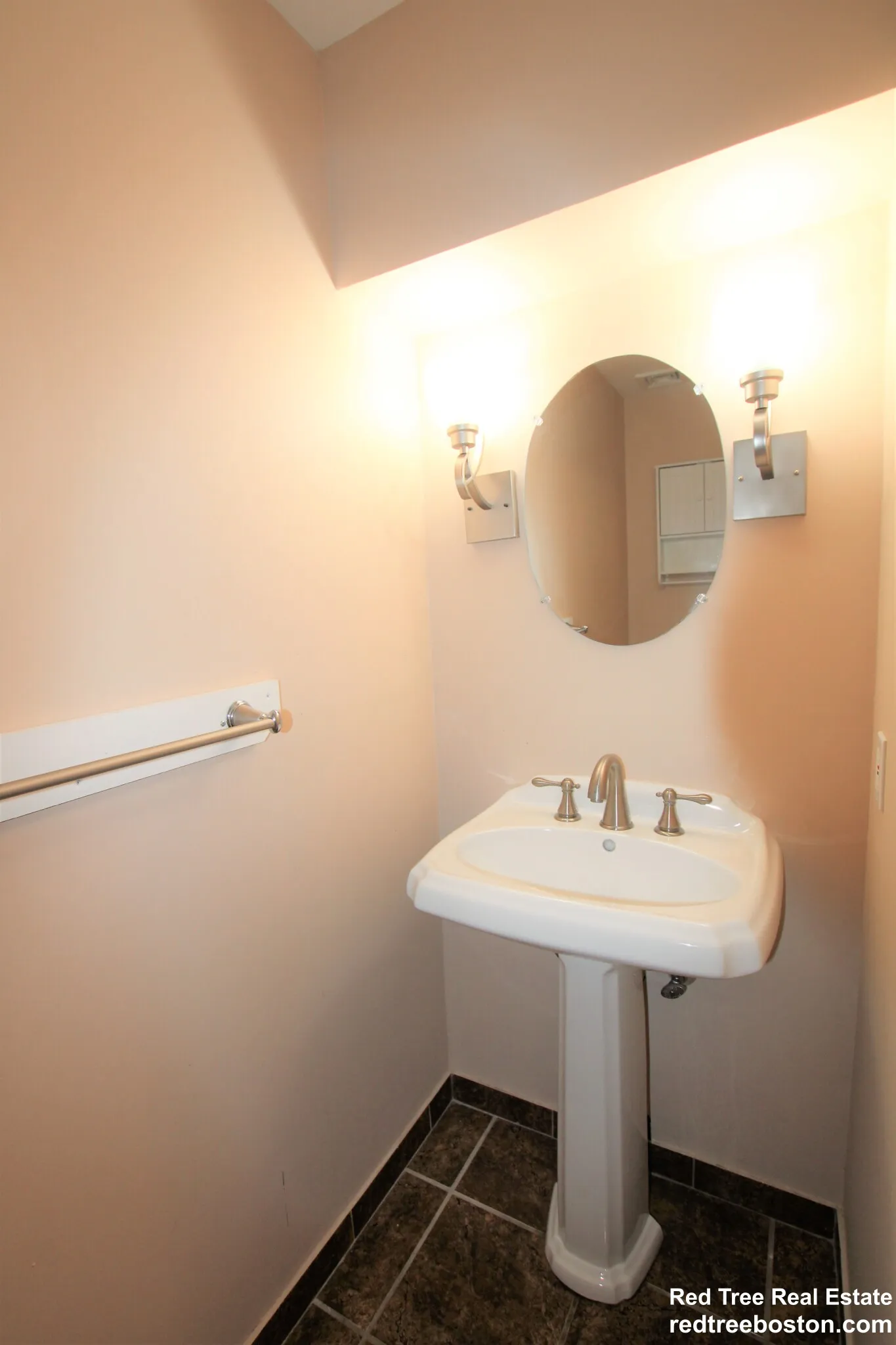 50 Undine Rd, Brighton