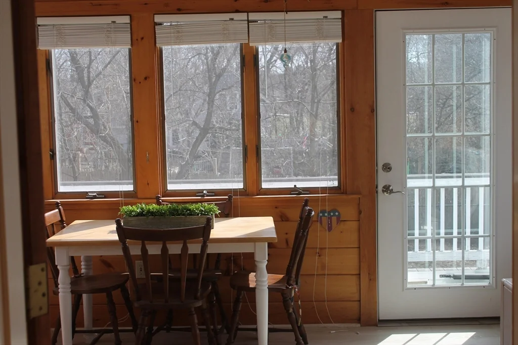 112 Cottage St, Franklin