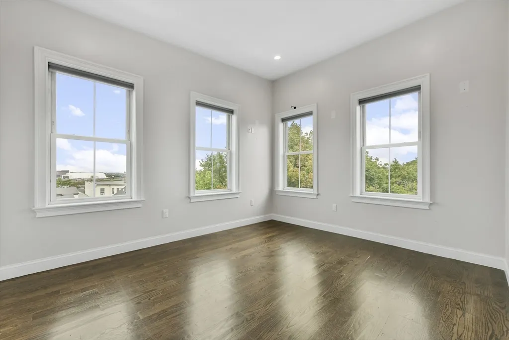 189 Trenton St, East Boston