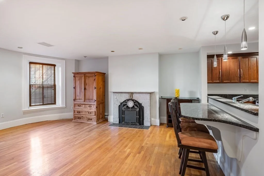 33 Worcester Sq, South End