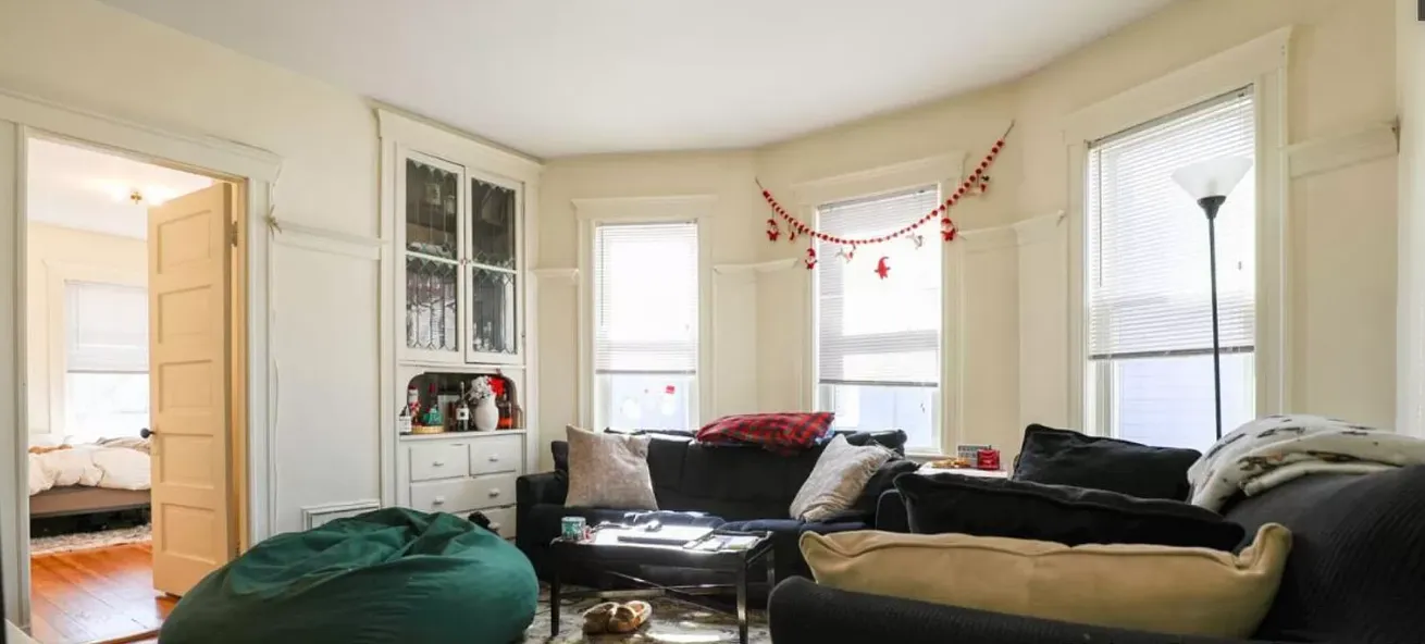 44 Easton St, Allston