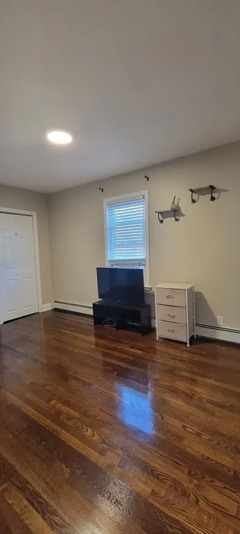 11 Walter, Hyde Park