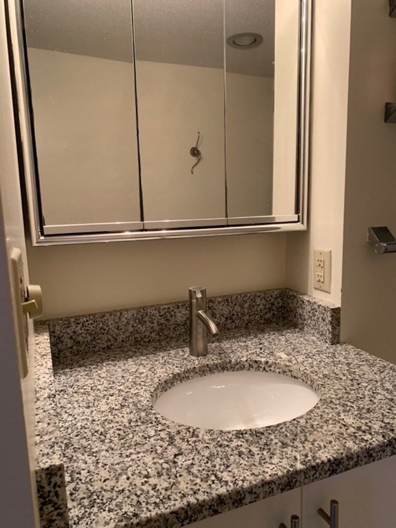 59 Brainerd Rd, Brighton