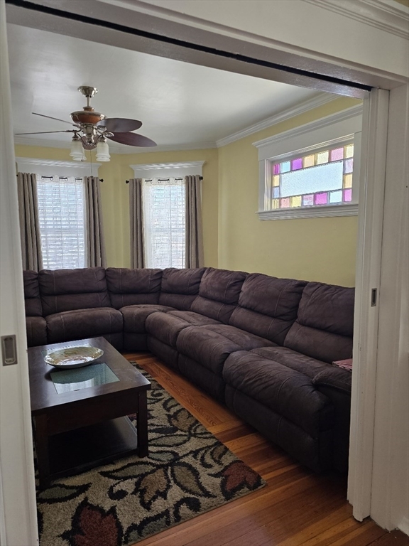 66-68 Valentine St, South End