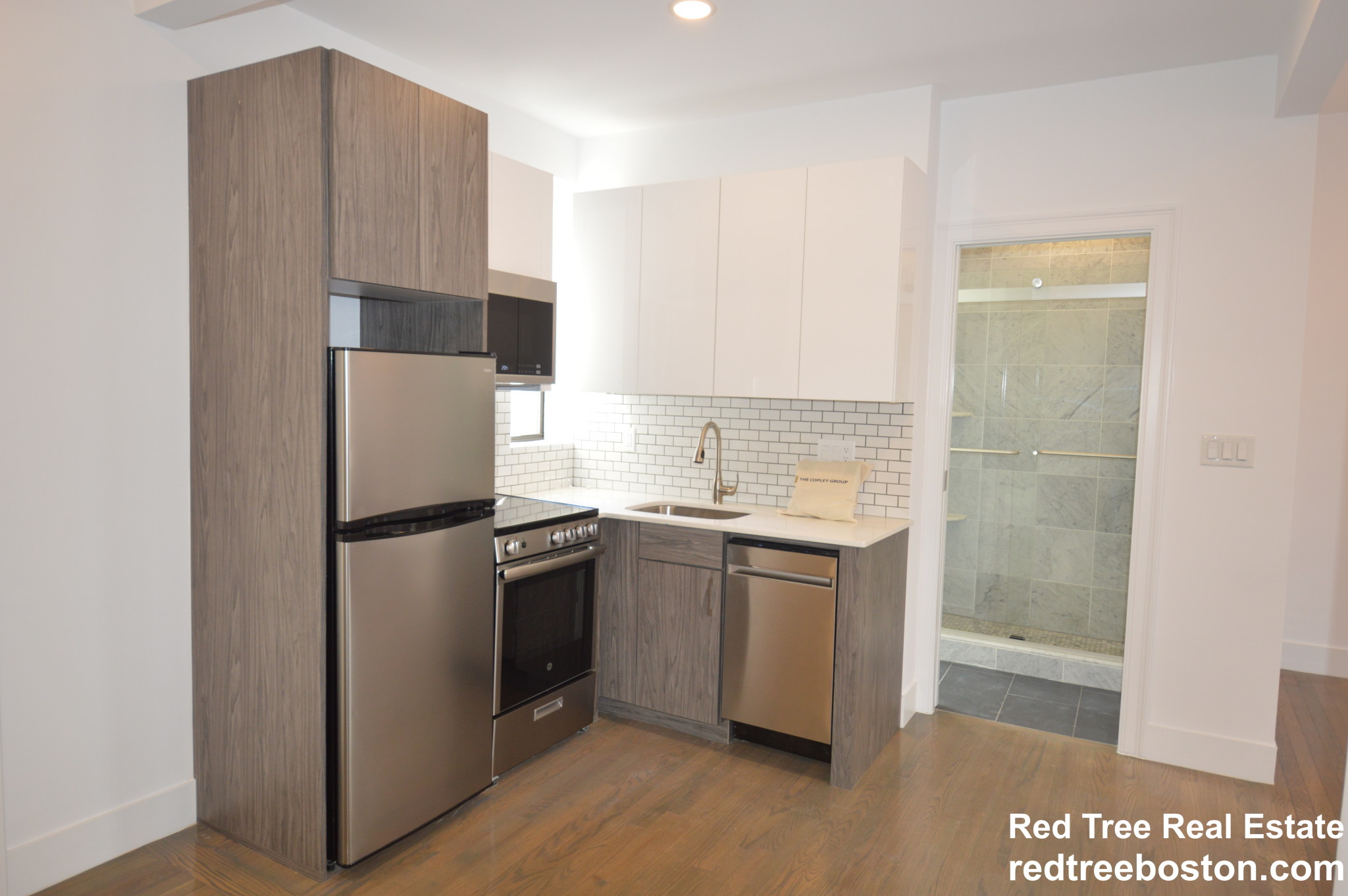 11 Queensberry St, Fenway