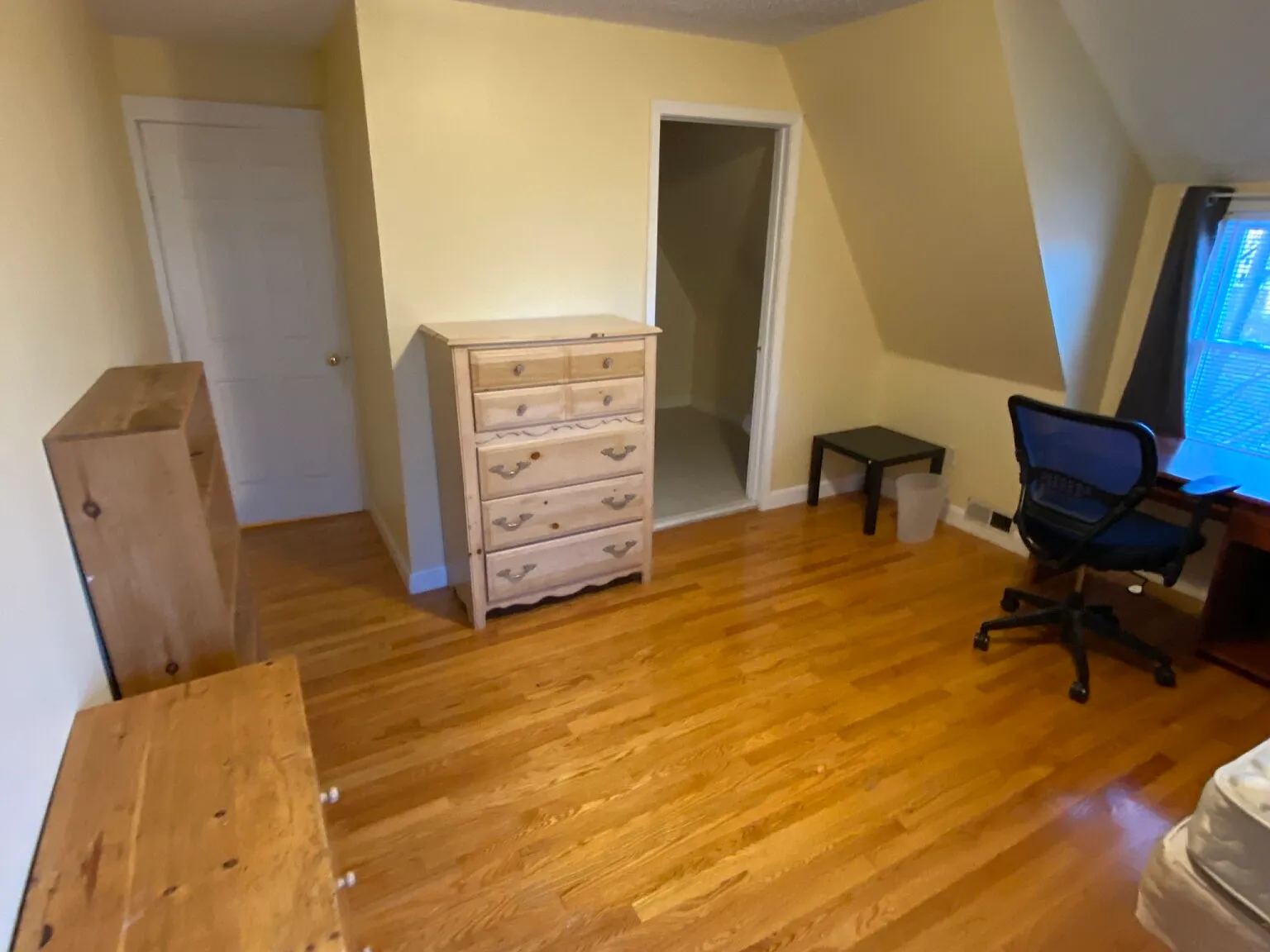 27 Albion Pl, Powder House Square