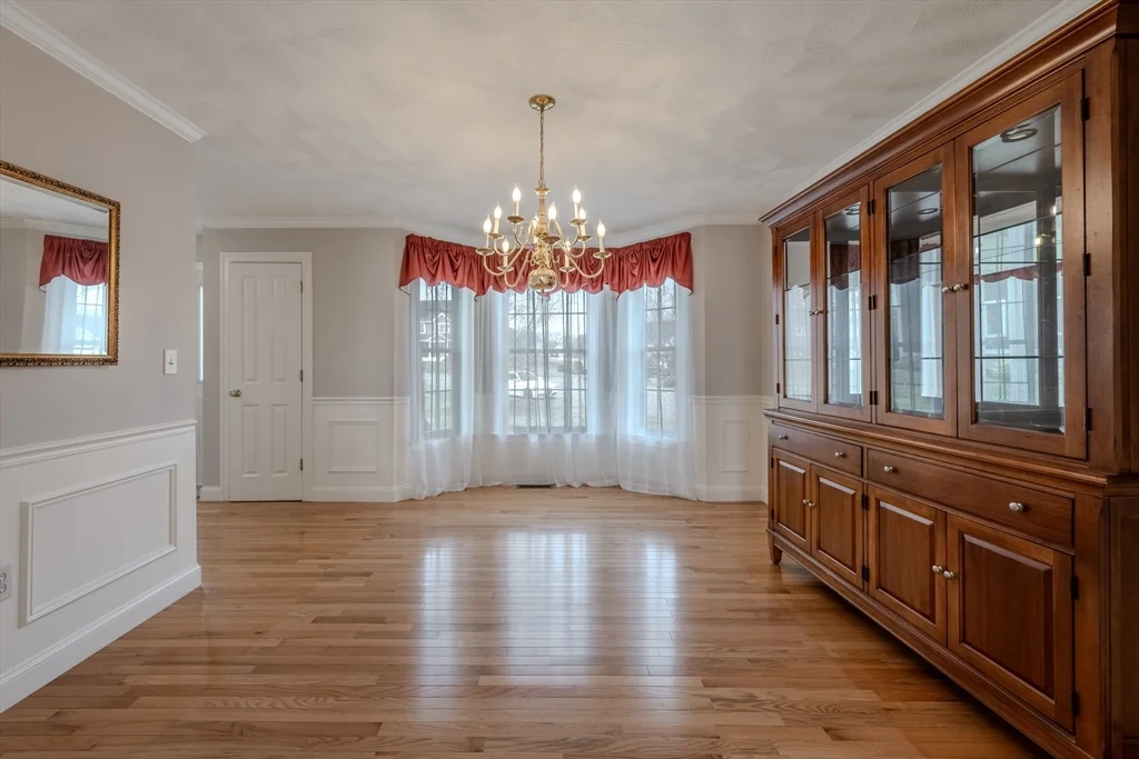 9 Kettle Way, Dracut