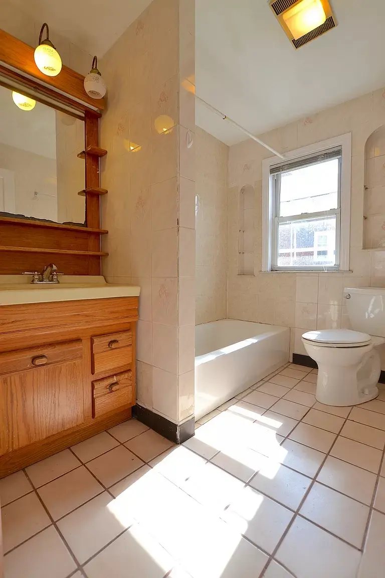 115 Lanark Rd, Brighton