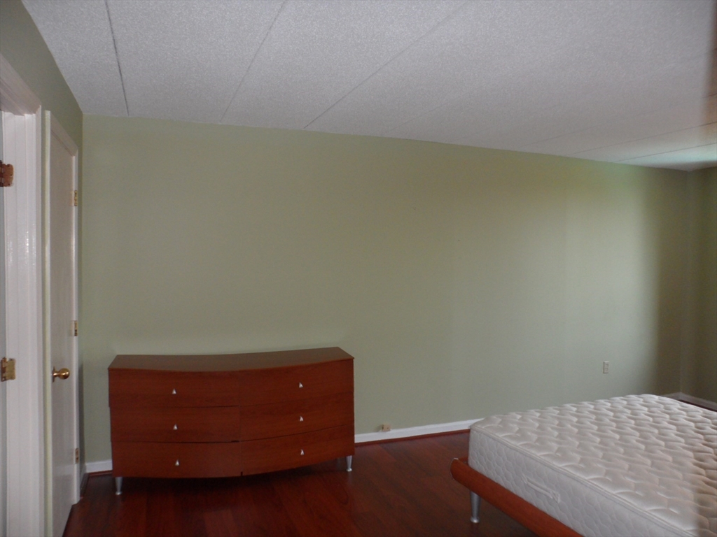 85 Brainerd Rd, Brighton