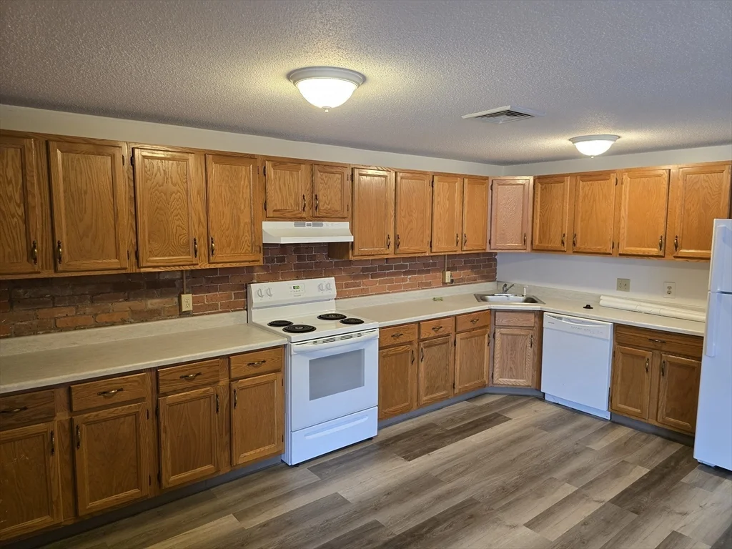 147 Rawson Rd, Quincy