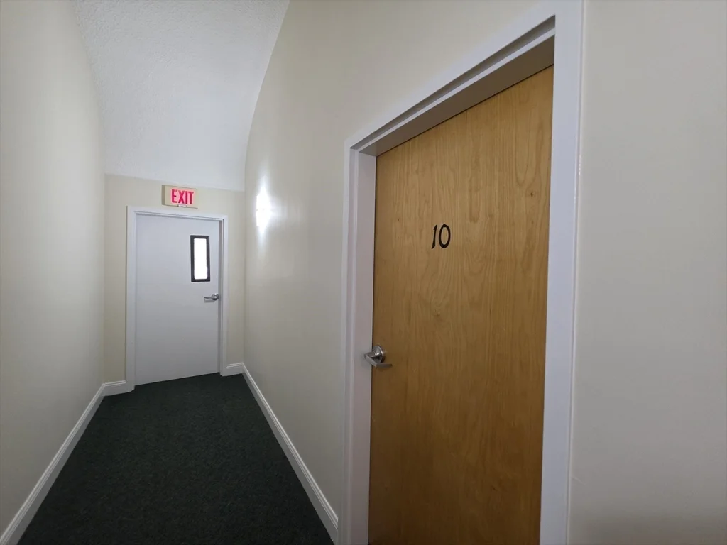 33 Randolph St, Abington