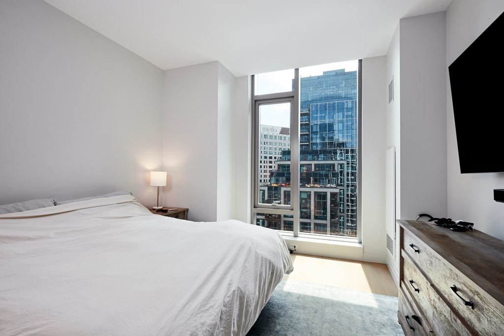 133 Seaport, Seaport District