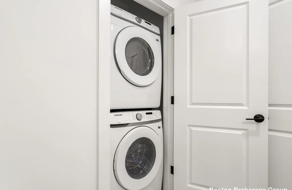 600 Broadway, Everett