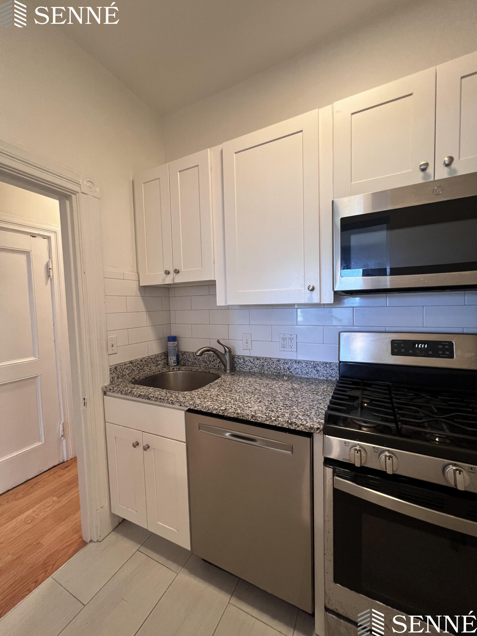 891 Massachusetts Ave, Mid Cambridge