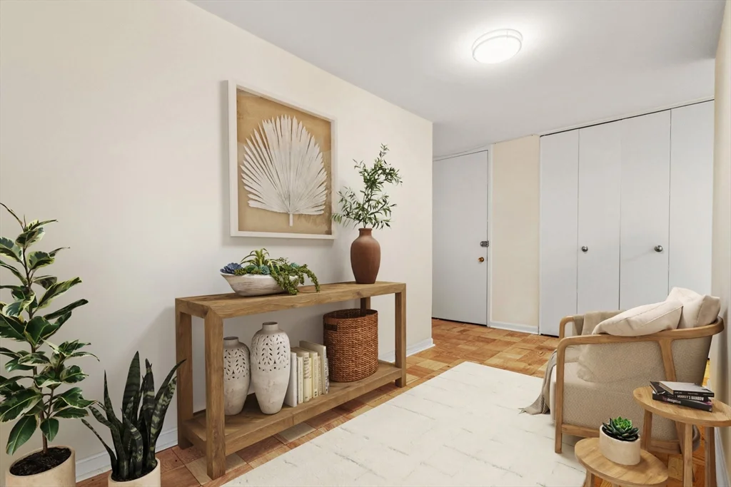 85 E India Row, Waterfront