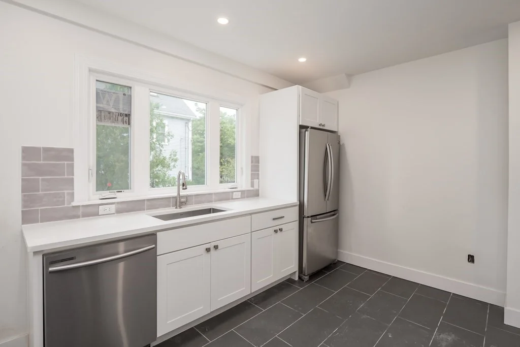 92 Clinton Pl, Newton