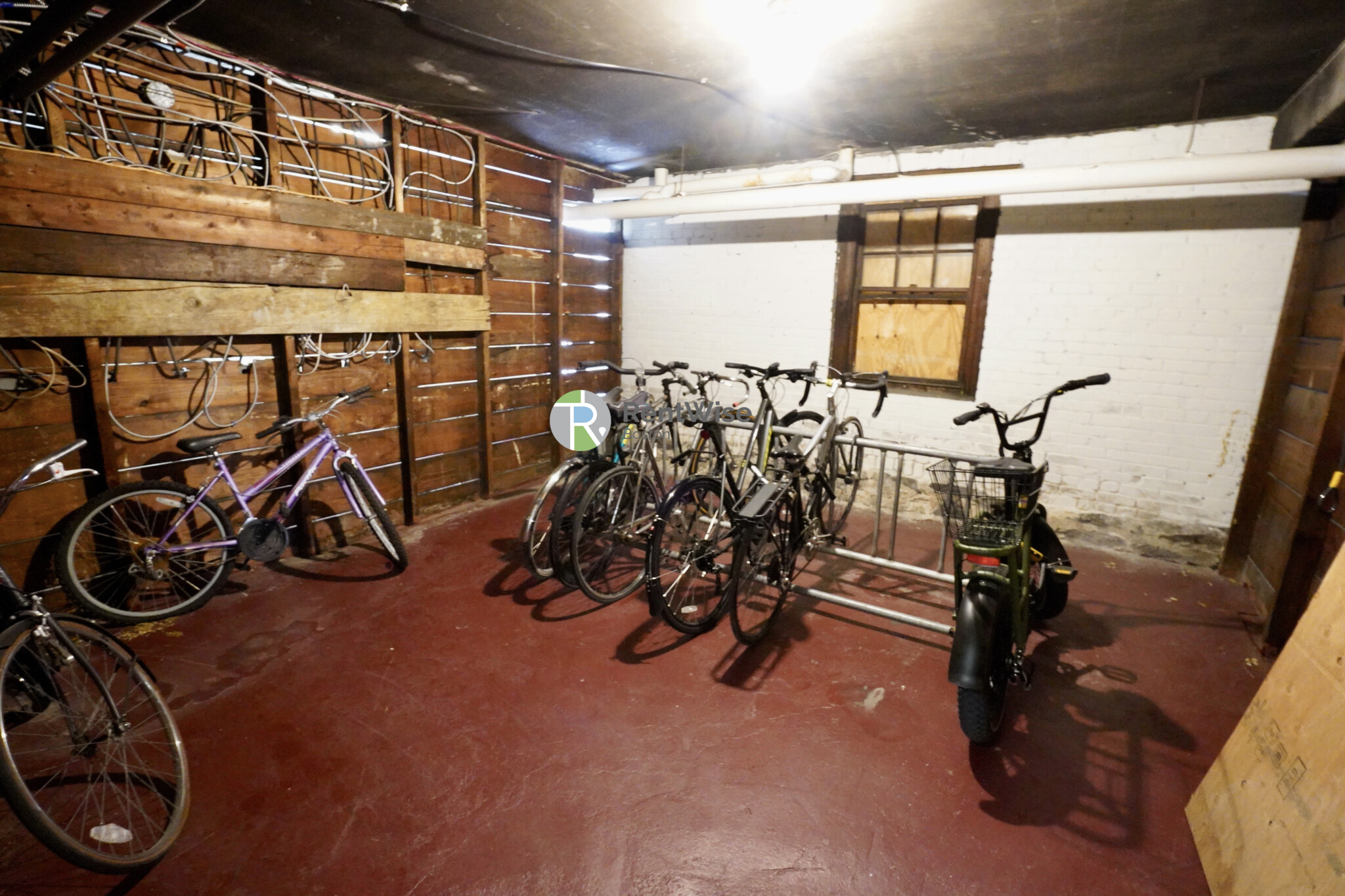 40 Quint Ave, Allston