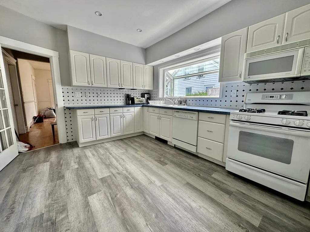 142 Langdon Ave, Watertown