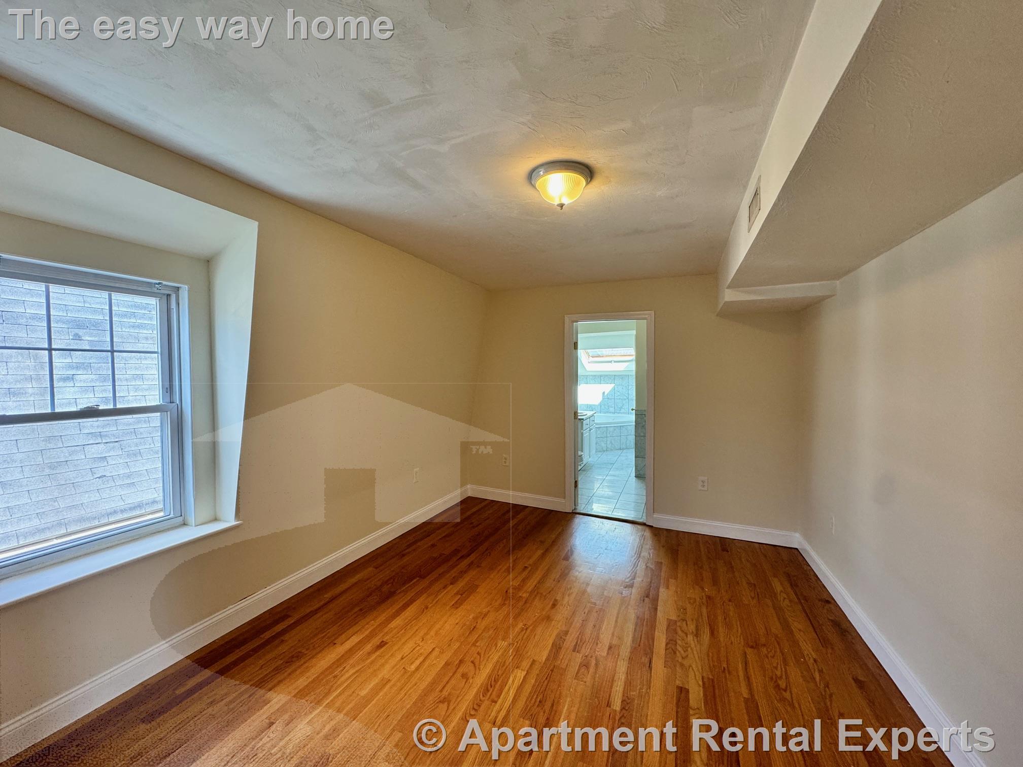 11 Brighton St, Charlestown