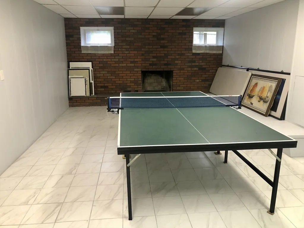 15 Sycamore Rd, Montrose