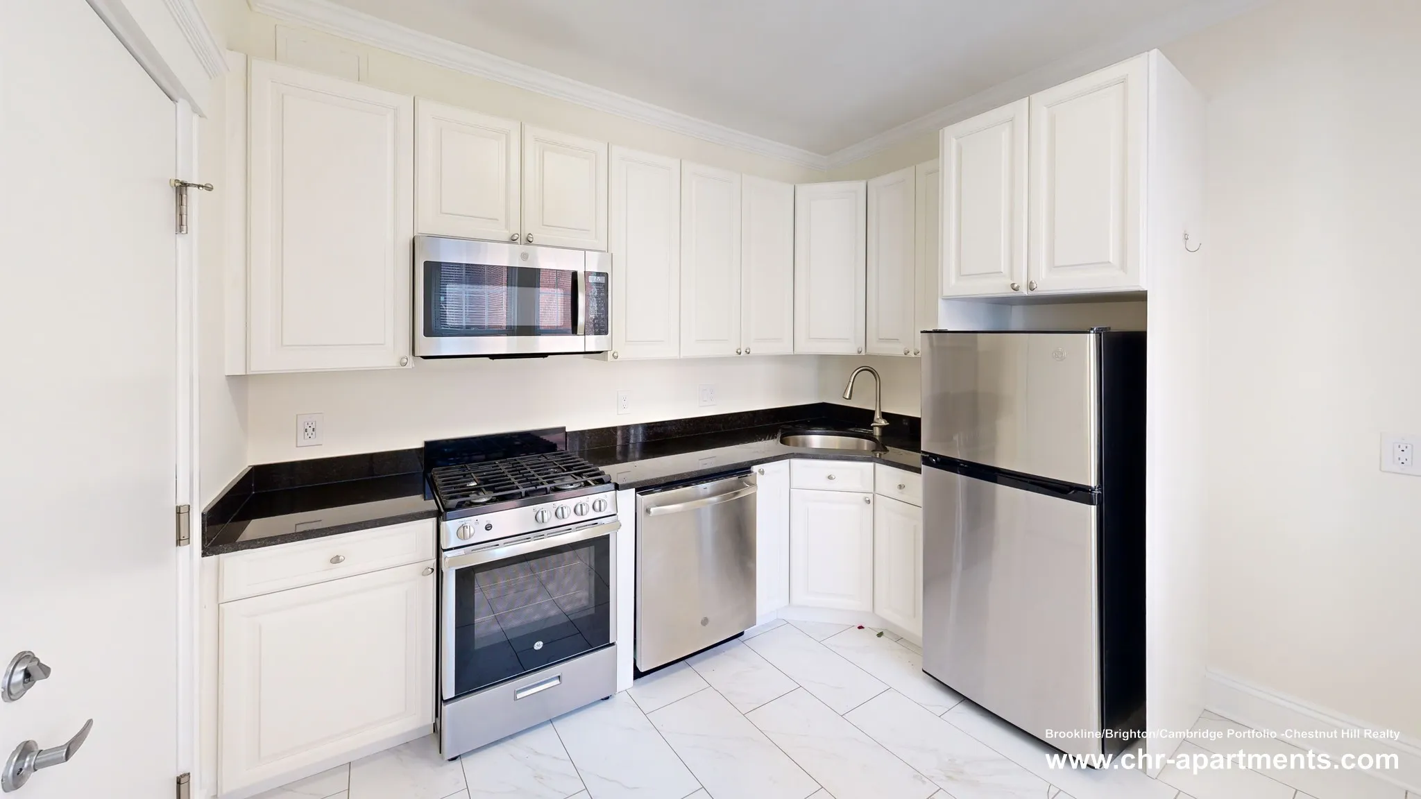 24 Chauncy St, Neighborhood Nine