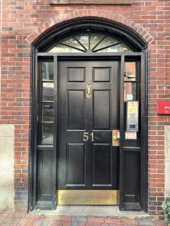 51 Hancock, Beacon Hill