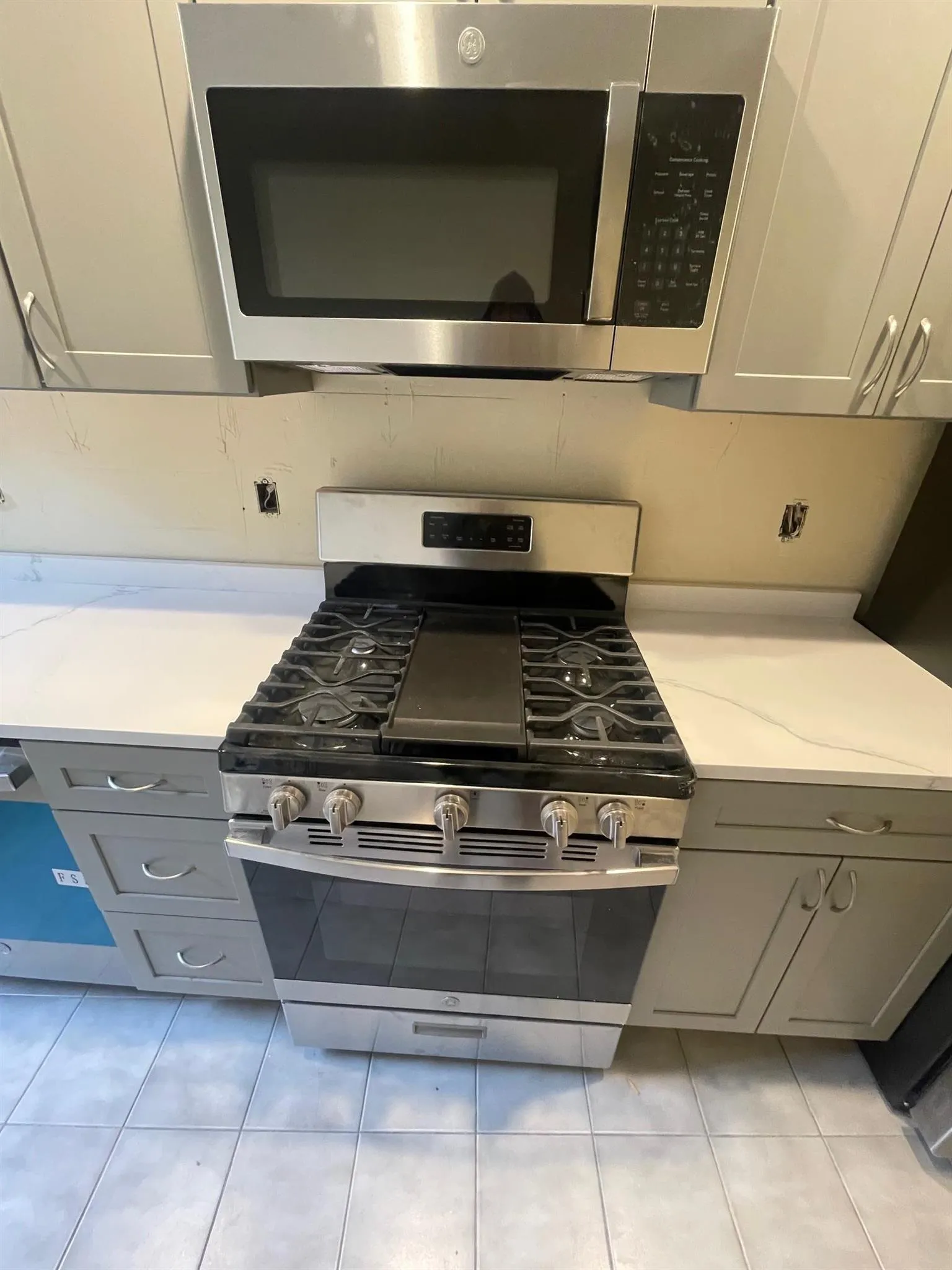 15 Linnaean St, Harvard Square