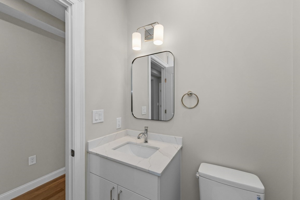 40 Waverly, Brighton