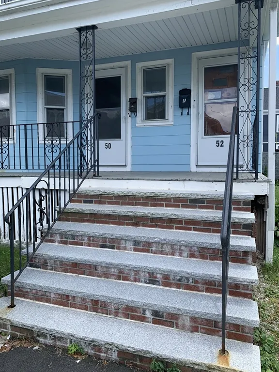 50 Windsor Rd, South Medford