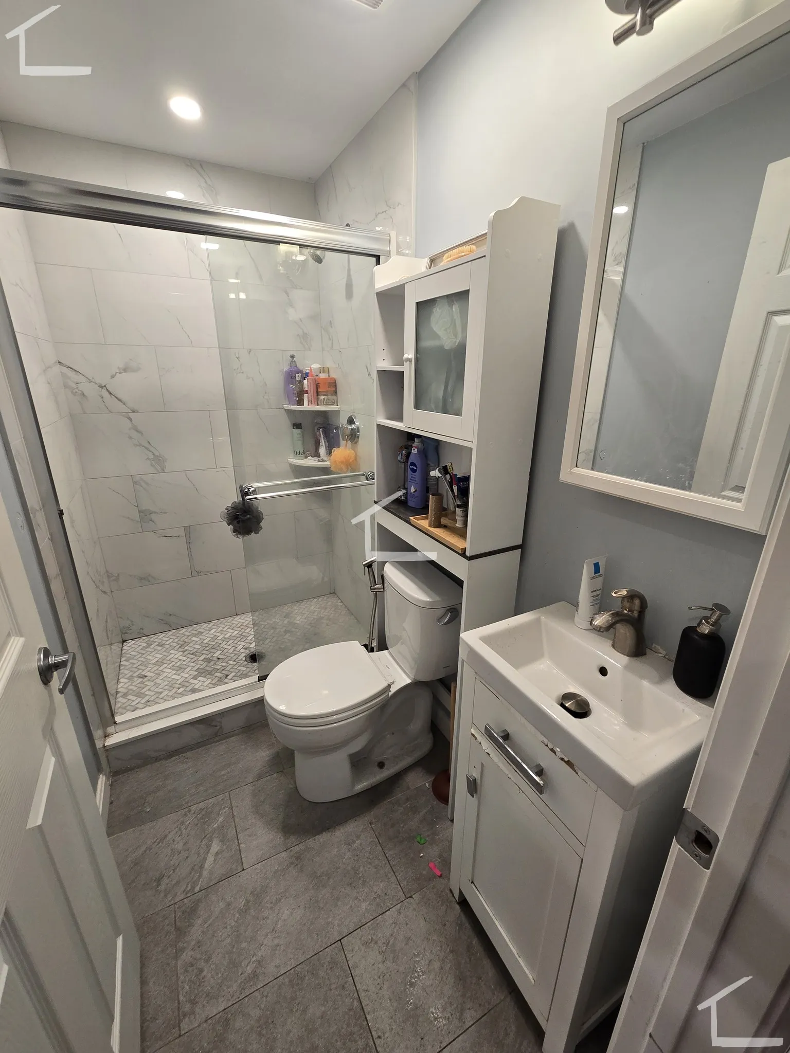 12 Bay State Rd, Fenway