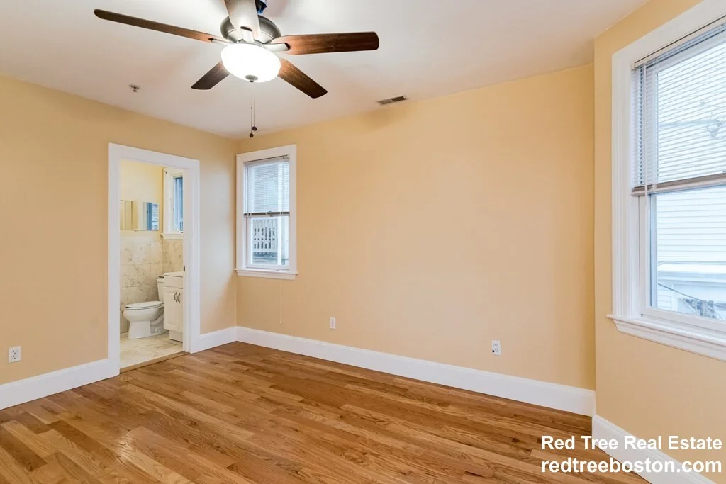 164 Boylston St, Jamaica Plain