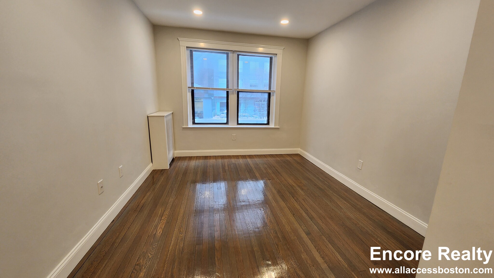 11 Peterborough St, Fenway