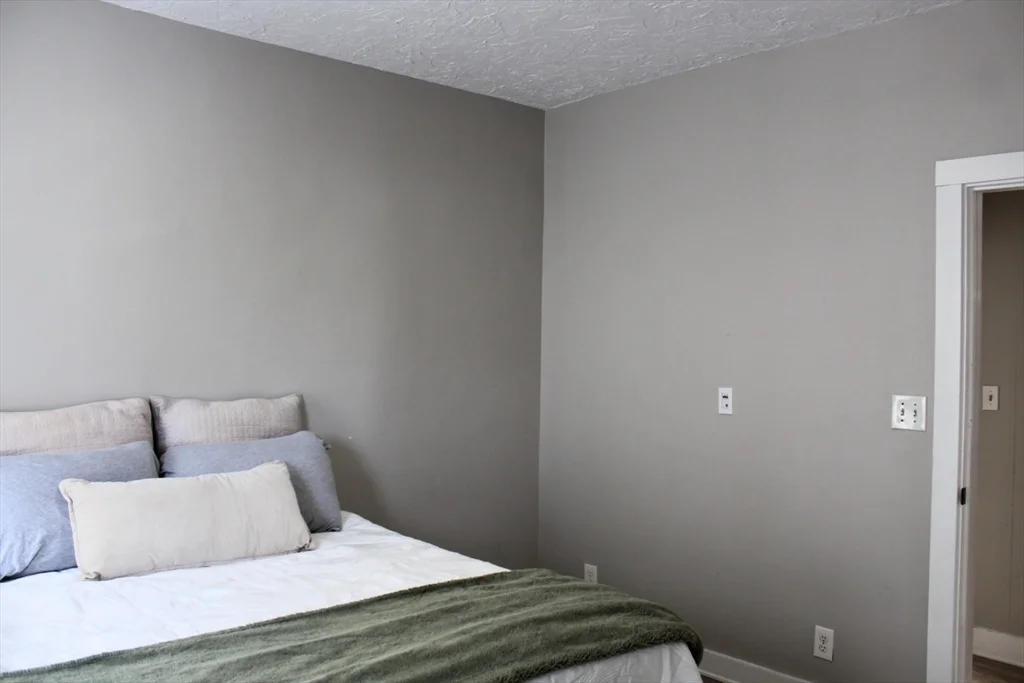 4 Northend St, Peabody