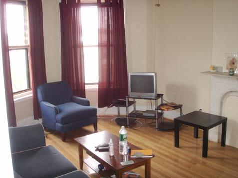 86 Hammond St, Roxbury