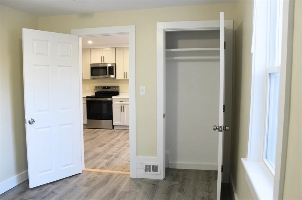 78 Endicott St, Peabody