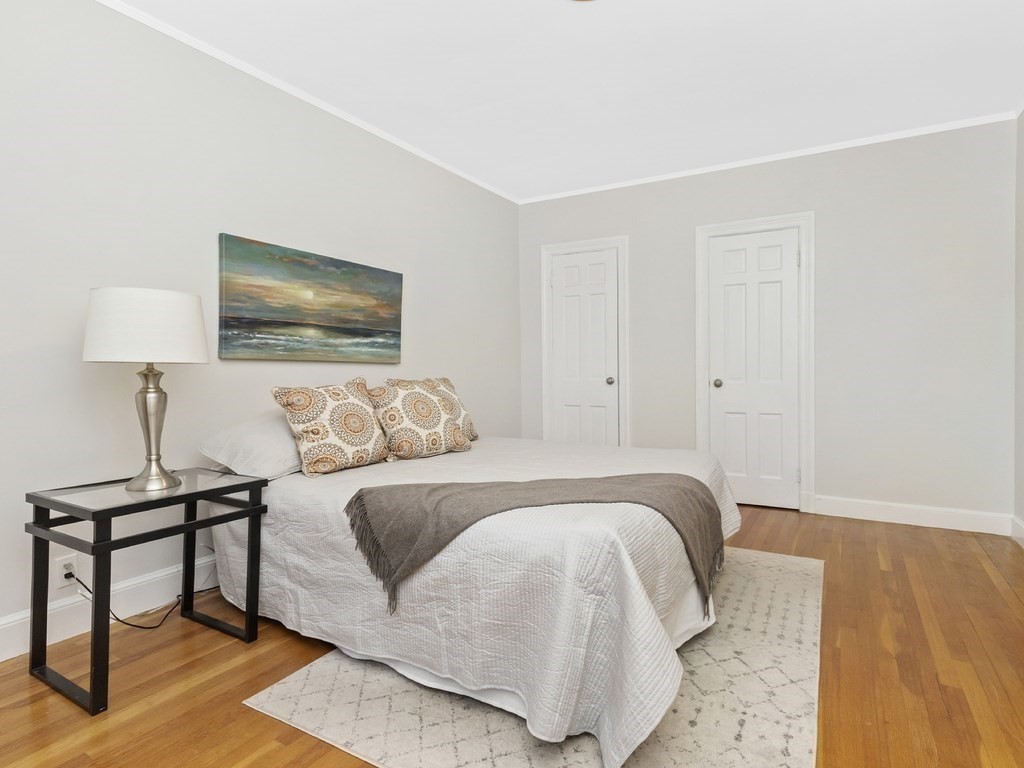 114 Park St, Coolidge Corner